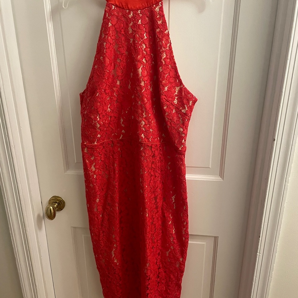 ABS Collection Red and cream lace high neck cocktail dress 💃🏽